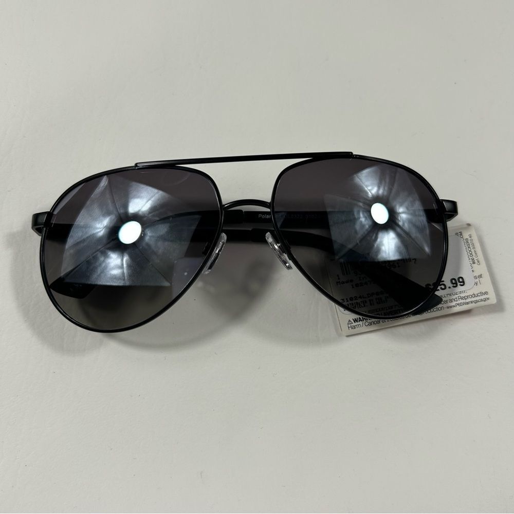 Dockers - Men’s Polarized Sunglasses